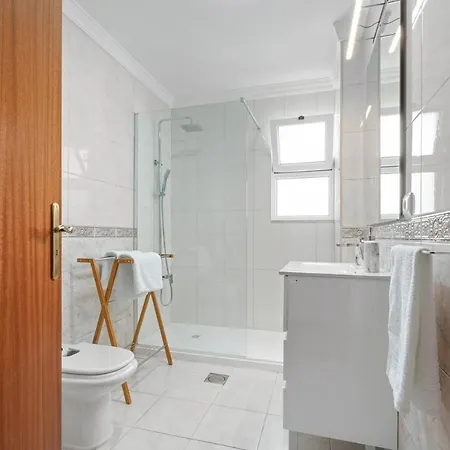 Atlantic Paradise Apartment Canico (Madeira)